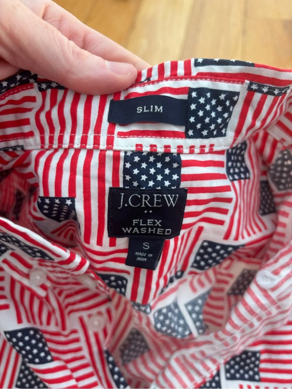J. Crew Men's Short-Sleeve Button-Front Shirt - Red & Blue Flag Print - Picture 3 of 4